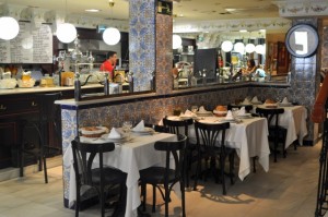 Taberna La Daniela. Ubicada en diferentes Barrios de Madrid. Tapas, raciones y cocido. los 5 mejores
