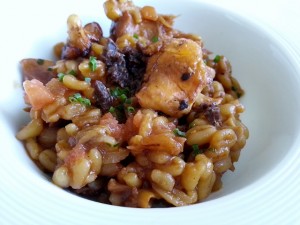 Risotto de trigo conejo y setas 