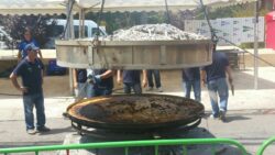 Casa Riquelme de Alicante. Especialista en paellas gigantes características de las fiestas populares. 