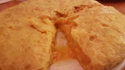 Ocafú tortilla poco hecha de taberna gallega. Madrid. los 5 mejores