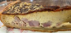 Quiche lorraine La Charcuterie Madrid, Barrio de Salamanca. los 5 mejores.jpg