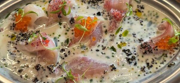 Tiradito hamachi Krudo raw Bar. Mercado de Vallehermoso. Los 5 mejores